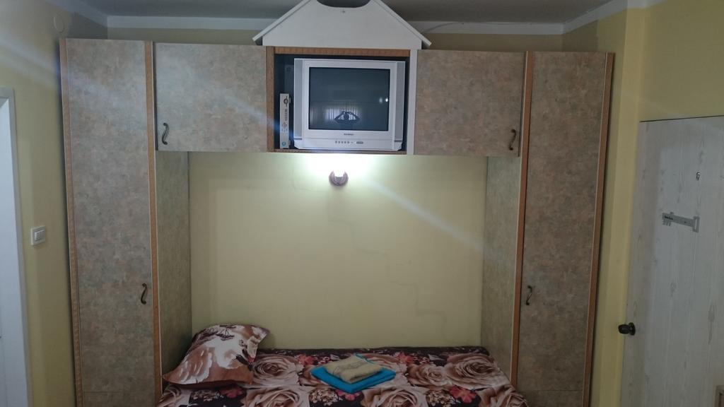 ホテル Oasis Negev アラド 部屋 写真