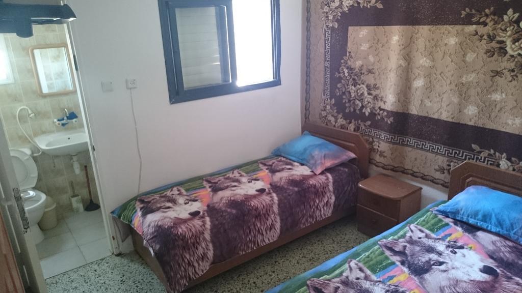 ホテル Oasis Negev アラド 部屋 写真